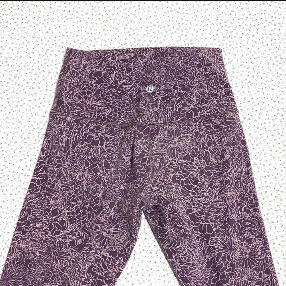 Purple lululemon align 28’’ leggings